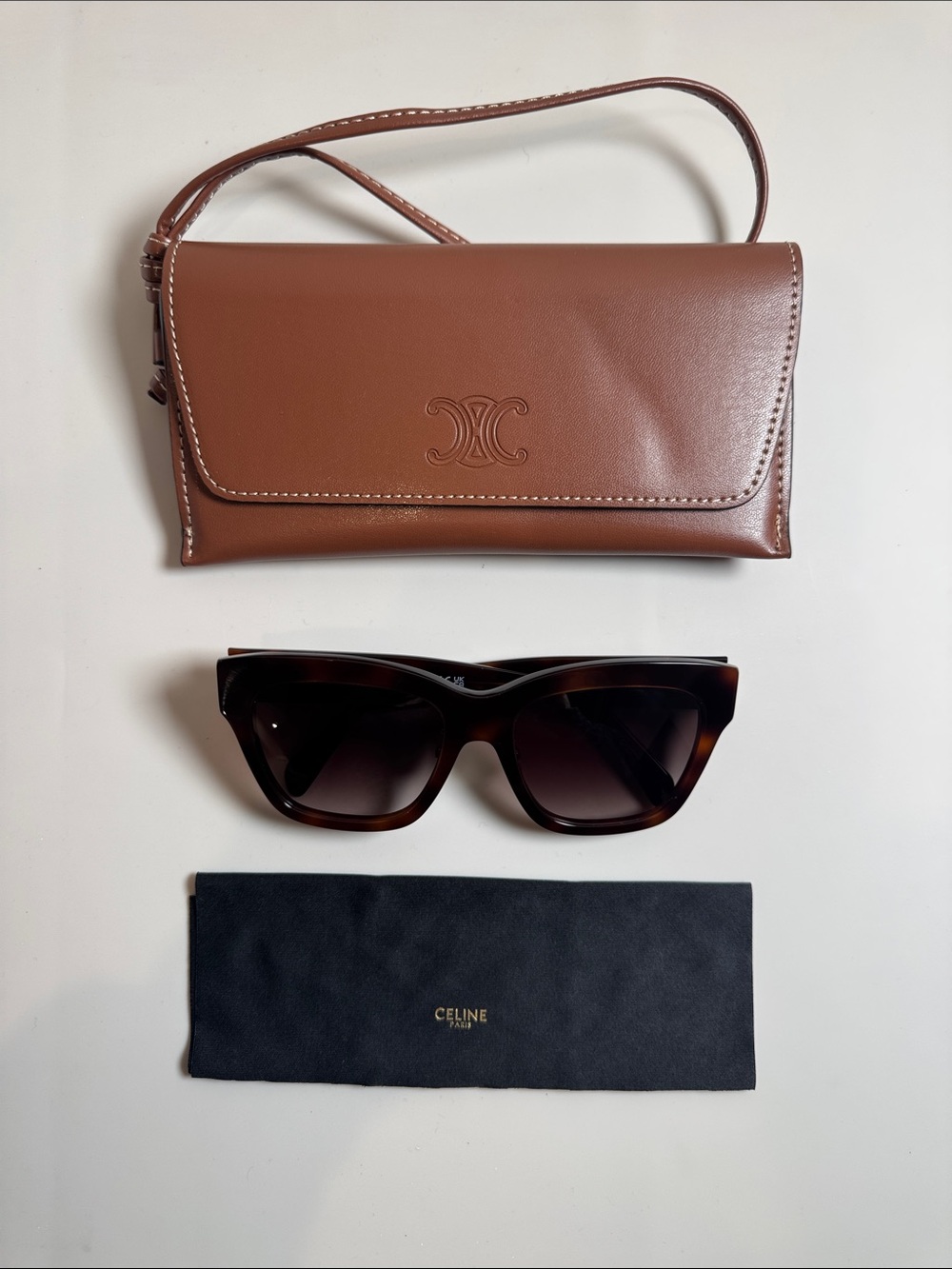CELINE TRIOMPHE 09 SUNGLASSES IN TORTOISE SHELL  *NEW IN BOX - NEVER WORN*